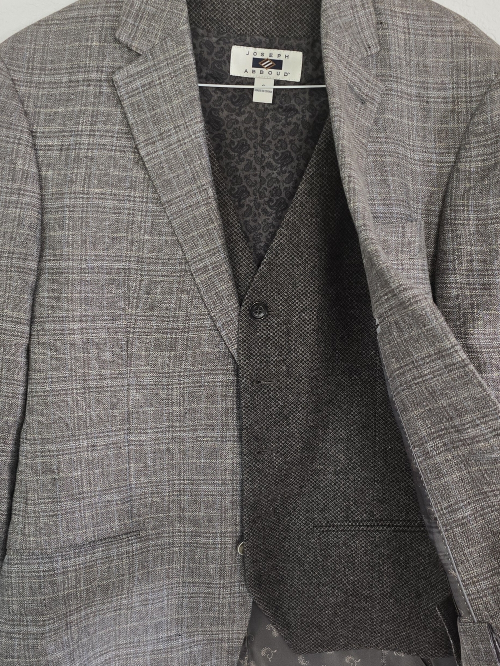 Joseph Abboud Gray Plaid Sport Coat with Dark Gray Vest